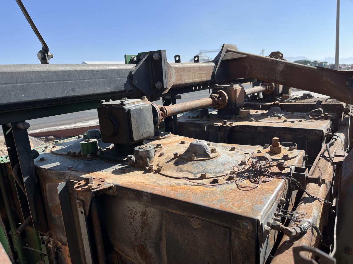 ./imagenes/INVOICE/2019/18034/COTTON PICKER JOHN DEERE 7760 (8).JPG